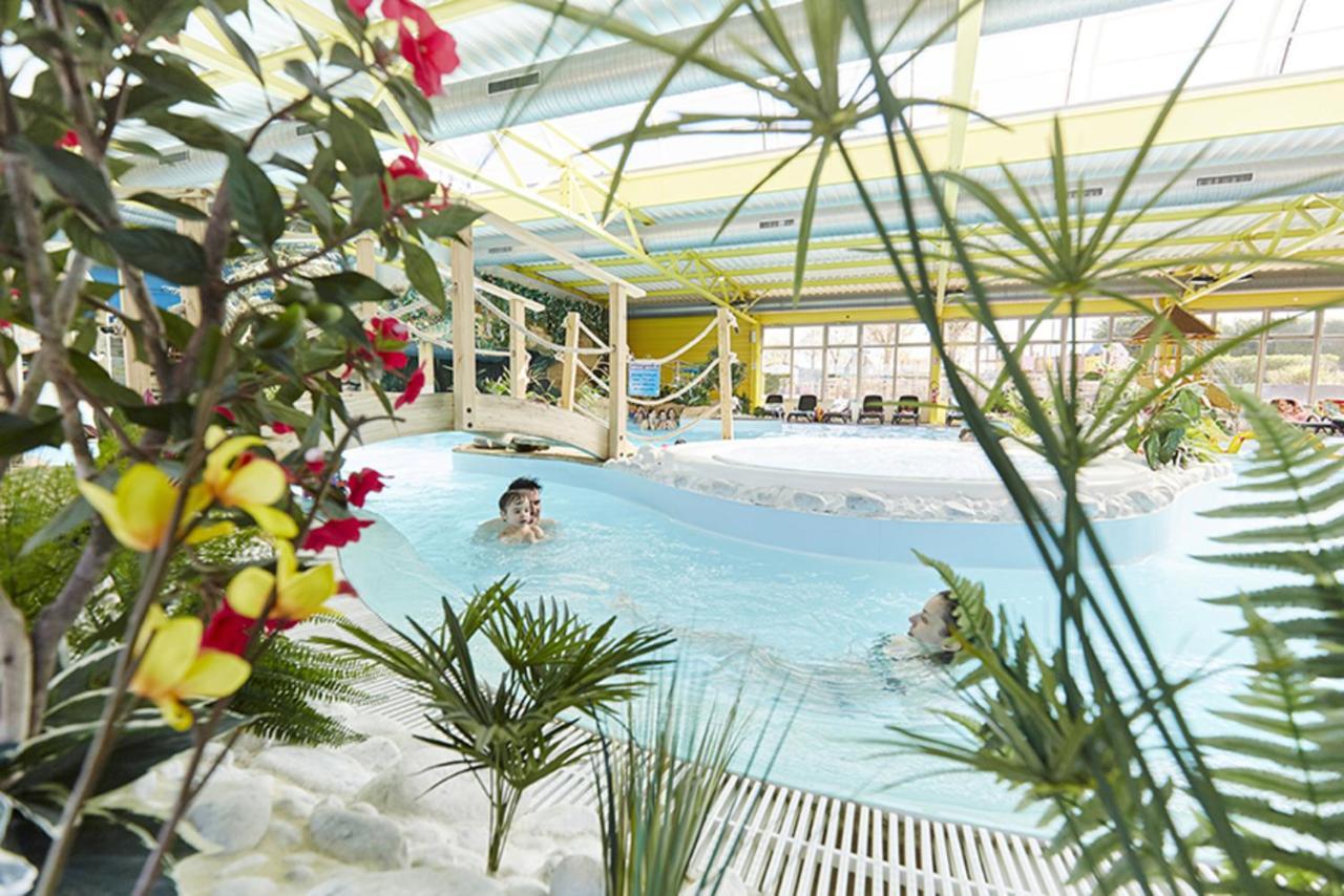 Hôtel Camping Sunissim Le Bel Air 5 stars by Locatour à Les Sables-dʼOlonne Extérieur photo